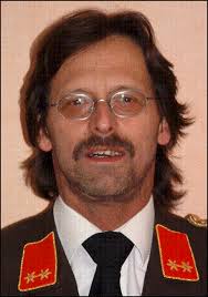 KOMMANDANTEN DER FF-ZEISELMAUER