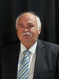 Vorstand und Ausschüsse