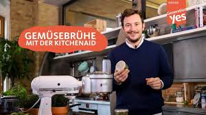 Gemusebruhe Mit Dem Kitchenaid Food Processor 5ksm2fpa Youtube Essen Kitchenaid Kuchenmaschine Kuchenmaschine