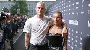 Sophia thomalla (born 6 october 1989) is a german actress, model, and presenter. Lt1kp2n4ooqj6m