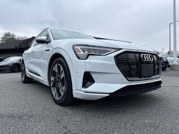 Image result for Glacier White 2022 Q4