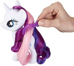 Legend of twilight ditched the prim and proper bun she wore as a crystal prep student for a simple high. Amazon Com My Little Pony Magical Salon Rarity Toy 6 Hair Styling Fashion Pony Toys Games