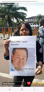 Lucu Dan Tajam Ini 10 Meme Spanduk Demo Mahasiswa Ke Dpr Terbaik