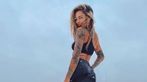 Sophia thomalla pictures and photos. Freezing Cold Doesn T Matter Sophia Thomalla Poses Super Sexy In The Snow De24 News English