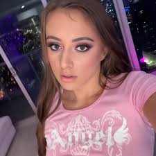 Gia Derza Date of Birth: December 15th, 1998 Birth Place: Ohio