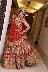 Pin By Rashmi Yadav On Bridal Indian Bridal Outfits Indian Bridal Photos Indian Bridal Dress