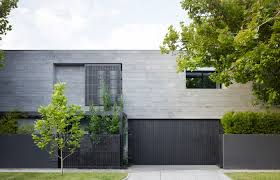 Fachadas de casas minimalistas con piedras. B E Architecture Latitude Group Fachadas Casas Minimalistas Arquitectura Minimalista Fachada De Casa