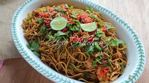 Resepi kuey teow sup azie kitchen. Mee Goreng Azie Kitchen Azie Kitchen