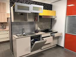 Informatie over nolte kuchen door keukenwarenhuis.nl. Apothekerschrank Kuche Nolte