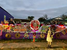 Mardi gras shoebox floats | mardi gras activity for kids at birthday in a box. Mardi Gras Is Canceled So New Orleans Residents Are Making Their Homes Into Floats The Washington Post