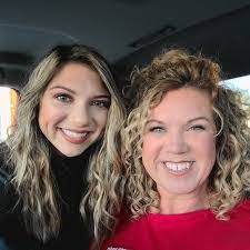 Heather Clem's Instagram, Twitter & Facebook