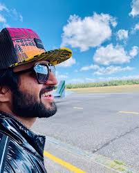 vijay deverakonda new arjun reddy movie latest stylish ultra hd photos stills images 25cineframes vijay deverakonda new arjun reddy movie