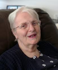 Donna Deskins's Instagram, Twitter & Facebook