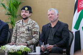 د.يوسف بن عبد العزيز السيد‏ @dryousefalsayd 11 авг. Rhc ×'×˜×•×•×™×˜×¨ Ø¬Ù„Ø§Ù„Ø© Ø§Ù„Ù…Ù„Ùƒ Ø¹Ø¨Ø¯Ø§Ù„Ù„Ù‡ Ø§Ù„Ø«Ø§Ù†ÙŠ ÙŠÙ„ØªÙ‚ÙŠ Ø¨Ø­Ø¶ÙˆØ± Ø³Ù…Ùˆ Ø§Ù„Ø£Ù…ÙŠØ± Ø§Ù„Ø­Ø³ÙŠÙ† Ø¨Ù† Ø¹Ø¨Ø¯Ø§Ù„Ù„Ù‡ Ø§Ù„Ø«Ø§Ù†ÙŠ ÙˆÙ„ÙŠ Ø§Ù„Ø¹Ù‡Ø¯ ÙˆØ¬Ù‡Ø§Ø¡ ÙˆÙ…Ù…Ø«Ù„ÙŠ Ø£Ø¨Ù†Ø§Ø¡ ÙˆØ¨Ù†Ø§Øª Ø¹Ø´Ø§Ø¦Ø± Ø¹Ø¨Ø§Ø¯ ÙÙŠ Ø§Ù„Ø¯ÙŠÙˆØ§Ù† Ø§Ù„Ù…Ù„ÙƒÙŠ Ø§Ù„Ù‡Ø§Ø´Ù…ÙŠ Ø¶Ù…Ù† Ø³Ù„Ø³Ù„Ø© Ù„Ù‚Ø§Ø¡Ø§Øª Ù…Ø¬Ù„Ø³ Ø¨Ø³Ù…Ø§Ù† Ø§Ù„Ø£Ø±Ø¯Ù†