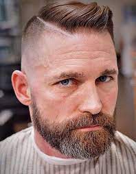17 Cool Men S Hairstyles 2018 Pics Bucket Haircuts For Balding Men Balding Mens Hairstyles Haircuts For Men