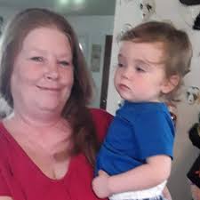 Fundraiser for April Collier by Taylor Collier : Financial aid to help my  mom as she fights cancer