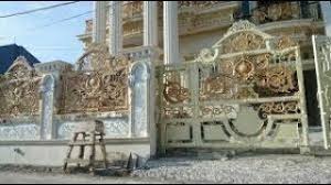 Membangun rumah dengan luas lahan antara 45 meter persegi hingga 100 meter persegi membutu. Desain Pagar Rumah Klasik Dan Mewah Youtube