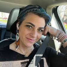 April Jorgenson's Instagram, Twitter & Facebook