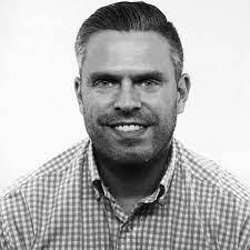 Adam Shine's Instagram, Twitter & Facebook