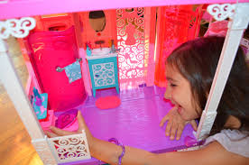 They can be very useful while handling crying babies either. The 2013 Barbie Dreamhouse Sponsored Marinobambinos