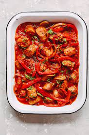 In italy, getting sausage and peppers is like getting a hotdog from a cart here in america. Slow Cooker Italian Sausage And Peppers Easy Healthy