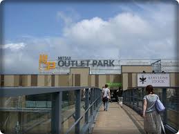 Outlet更是必去的熱門地，尤其是大阪有7大outlet，包括rinku premium outlet、神戶三田 premium outlet、神戶三井outlet park marine pia kobe、mitsui outlet park滋賀龍王、mitsui outlet park大阪鶴見、atc town outlet mare與岸和田cancan bayside mall， å…¥é—´å¸‚ä¸‰äº•outlet Parkå‰å¾€è·¯çº¿å›¾