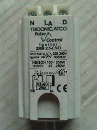 Usually hidden from view, the ballast is installed inside an overhead fluorescent light unit, and is covered by a shield or plate. Metal Halide Circuit Without A Capacitor Electrical Engineering Stack Exchange