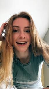 Melissa Klatt's Instagram, Twitter & Facebook