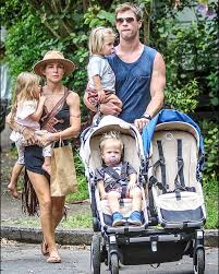 Sasha has very fine features, like a japanese drawing and then laughs. See This Instagram Photo By Chrisxxhemsworth 417 Likes Chris Hemsworth Kids Chris Hemsworth Hemsworth