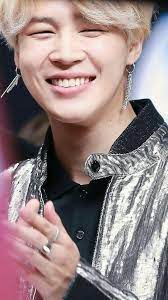 El video se volvió viral y lleva más de 21 mil likes. Pin De Tatiane Wantr En Bts Bts Jimin Fotos De Jimin Jimin De Bts