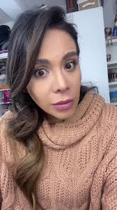 Sandra Alcazar Y Su Ojo Chueco