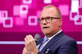 NRW-Oppositionsführer fordert Reform des Bildungs- und Teilhabepakets