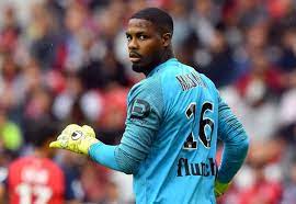 Mike maignan plays the position goalkeeper, is 25 years old and 187cm tall, weights 80kg. X6kfq2mzvmiu0m