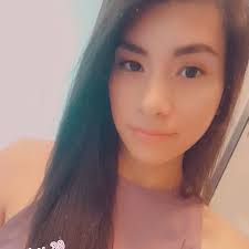 My girl is turning 9 and just started at a brand new school a few days ago  so she reallyyy wants her new friends to come to her “super cool birthday”  she