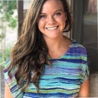 Kara Lilly's Instagram, Twitter & Facebook