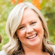 Katy Groves's Instagram, Twitter & Facebook