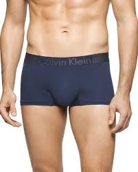 Calvin klein es el minimalismo americano por excelencia; Pin On Mx Men