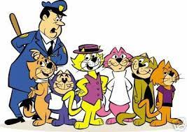 Don gato vive en un cajón junto con su pandilla (benito bodoque, cucho, panza, espanto y demóstenes) los cuales siempre están buscando maneras ingeniosas para poder ganar la vida, a su ver el oficial matute lo esta constantemente vigilando en busca de que comentan algún delito y. Matute Demostenes Benito Don Gato Cucho Panza Y Espanto Pandilla De Don Gato Personajes De Dibujos Animados Clasicos Dibujos Animados Clasicos