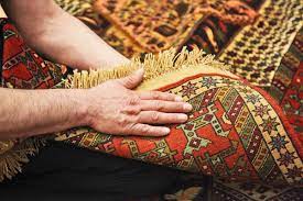 Orientteppich Reinigung - Nain Trading