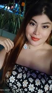 Hillary Padilla's Instagram, Twitter & Facebook