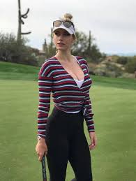 Don't let that fool you because the red golf course has tough greens that will make most golfers double and triple check the breaks. Outfits Women Golf Fashion Golf Clothes Golf Outfits Women Ladies Golf Clothes Golf Outfit