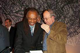 Su obra más conocida es de los medios a las mediaciones, publicada en 1987. File Gilberto Gil And Jesus Martin Barbero Jpg Wikimedia Commons
