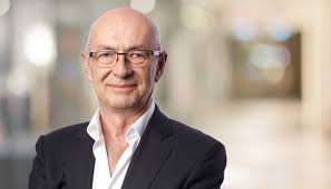 Daryl Ritchie's Instagram, Twitter & Facebook