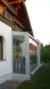 Alu Wintergarten Mit Beweglichen Schiebeturen Kleiner Wintergarten Wintergarten Glasschiebetur