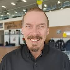 Eric Banaag's Instagram, Twitter & Facebook