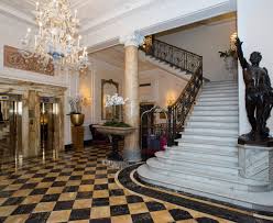 Landmarks such as the aurelian walls, piazza di spagna and trinità dei monti. Schoner Alter Prachtbau Baglioni Hotel Regina Rom Bewertungen Tripadvisor