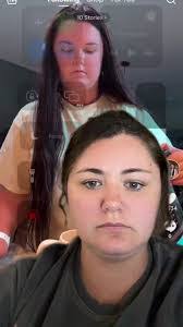 Melissa Drury's Instagram, Twitter & Facebook