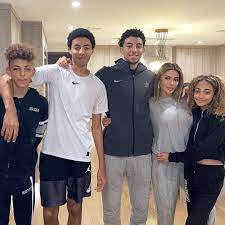 3 how much is larsa pippen's net worth? How Many Kids Does Larsa Pippen Have
