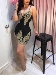 Robe africaine moderne robe africaine dentelle modele tenue africaine mode africaine robe model robe pagne africain petite robe en pagne douala robe africaine femme enceinte robes courtes en pagne. Robes Mini