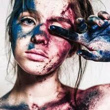 Monse Ruiz (@monseruiz4)